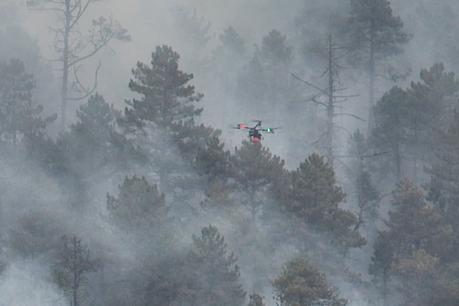 科技賦能，責(zé)任先行丨中建材信息無人機(jī)團(tuán)隊參與森林火災(zāi)撲救